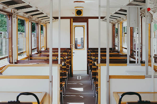 trolley rental with unique desing